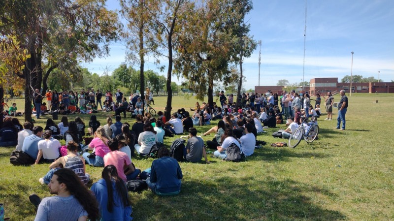 Nueva asamblea universitaria en el Complejo Universitario